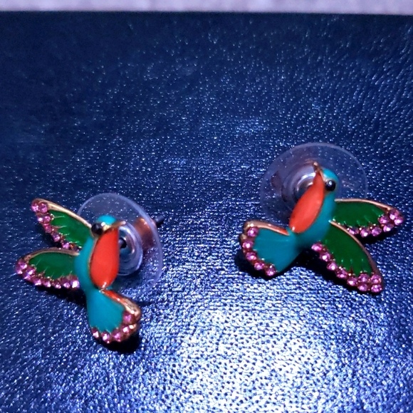 BEAUTIFUL AUTHENTIC KATE SPADE NWOT HUMMINGBIRD EARRINGS WITH POUCH